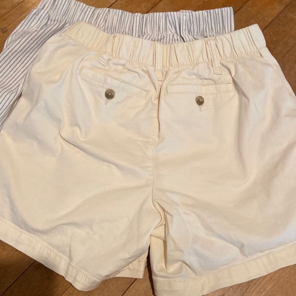 2x Pair of Everyday Shorts | Old Navy | Striped + Cream - Picture 5 of 5
